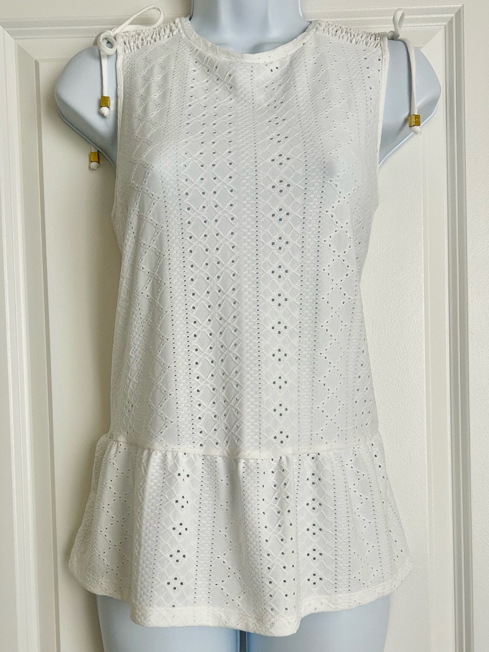 MICHAEL Michael Kors White Eyelet Sleeveless Peplum Top Size Small